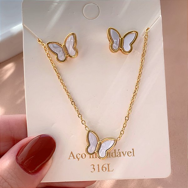 COLAR E BRINCO KIT BORBOLETINHA RESINADA DELICADA DOURADO AÇO 316L⭐️