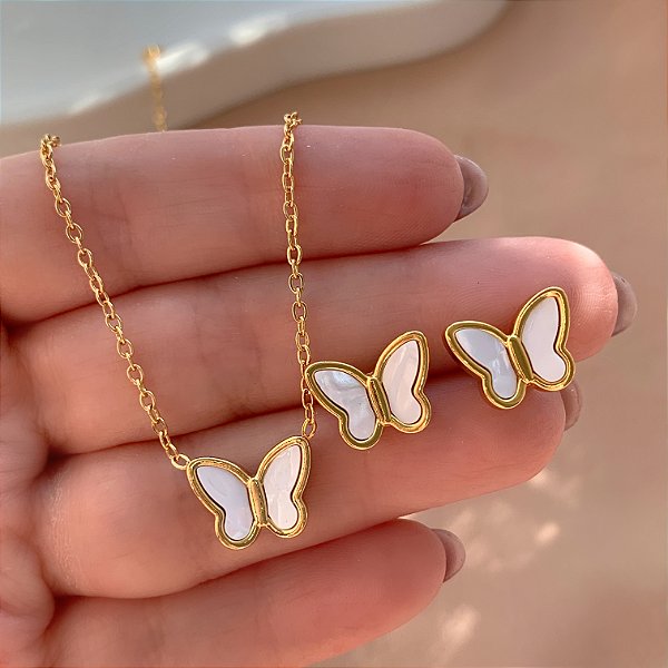 COLAR E BRINCO KIT BORBOLETINHA RESINADA DELICADA DOURADO AÇO 316L⭐️