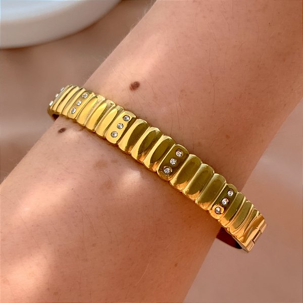 PULSEIRA / BRACELETE TRAÇOS VERTICAIS DETALHES ZIRCÔNIAS DOURADO AÇO 316L⭐️