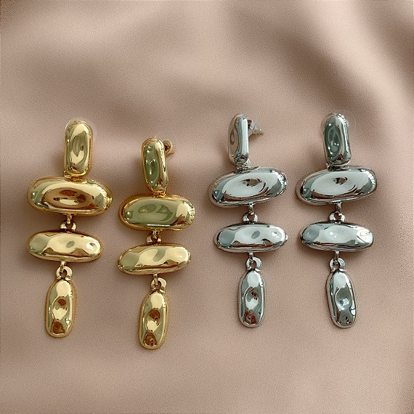 BRINCO COMPRIDO MARTELADO MARI BIJU