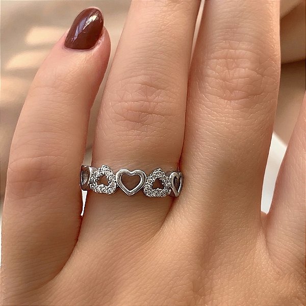 ANEL CORAÇÕES LISOS E CRAVEJADOS PRATEADO BIJU