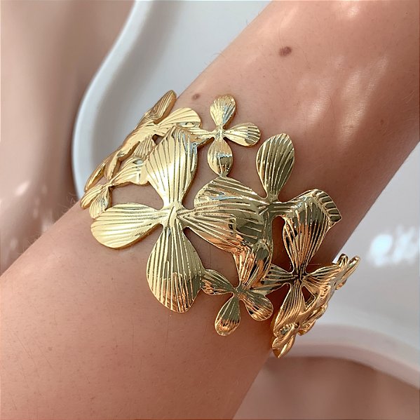 PULSEIRA/BRACELETE LARGO FLORES DOURADO AÇO 316L⭐️