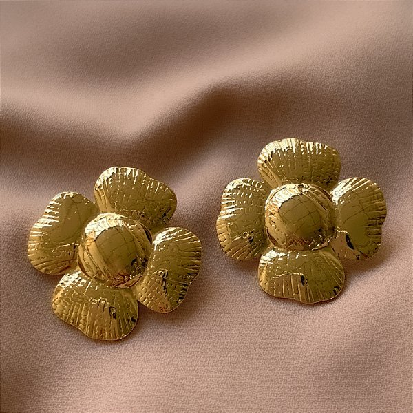 BRINCO FLOR 4 PÉTALAS DOURADO AÇO 316L⭐️