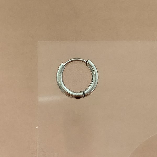 PIERCING CONCH / CARTILAGEM ARGOLINHA LISA 8MM AÇO 316L SEMIJOIA PARA ATUALIZAÇÃO⭐️