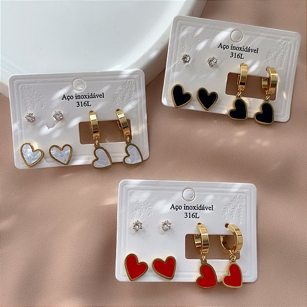 BRINCO KIT 6 PARES CORAÇÕES ESMALTADOS DOURADO AÇO 316L⭐️