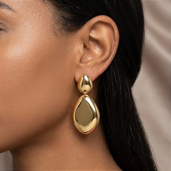 BRINCO CHAPAS LISAS AMENDOADAS DOURADO AÇO 316L⭐️