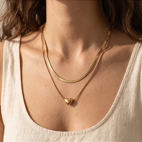 COLAR DUPLO FITA FINA PINGENTE CORAÇÃO LISO DOURADO AÇO 316L⭐️