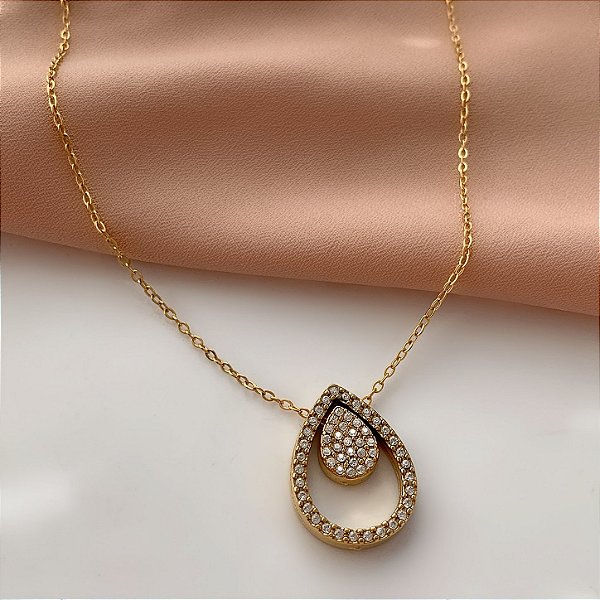 COLAR PINGENTE GOTA DUPLA ZIRCÔNIAS DOURDO AÇO 316L⭐️