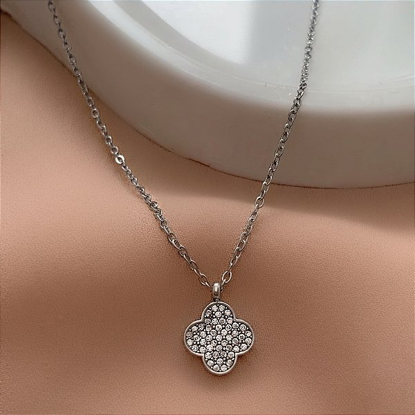 COLAR PINGENTE TREVO ZIRCÔNIAS AÇO 316L⭐️