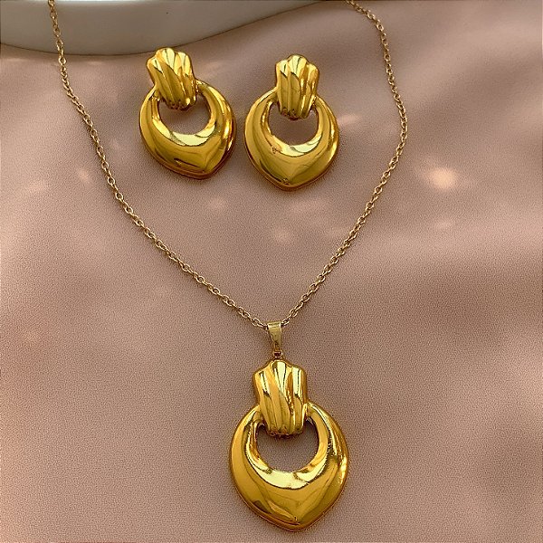 COLAR E BRINCO KIT FORMATO GOTA DESENHADA DOURADO AÇO 316L⭐️