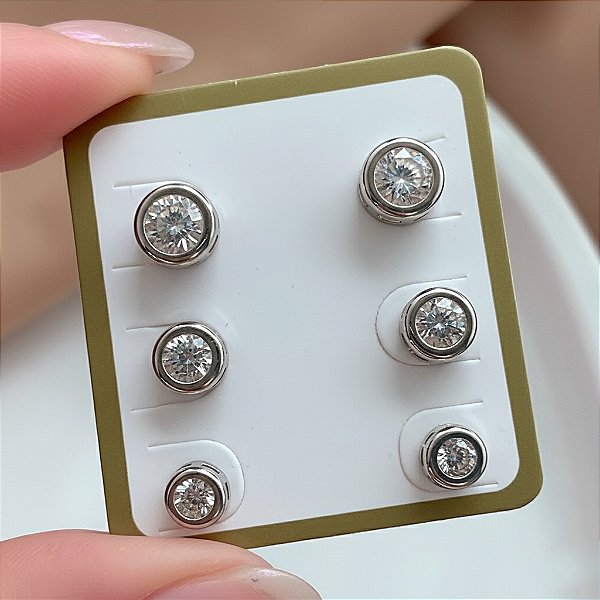 BRINCO KIT PONTO DE LUZ ZIRCÔNIAS HIPOALERGÊNICO FOLHEADO A RÓDIO⭐️