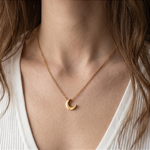 COLAR PINGENTE LUA DOURADO AÇO 316L⭐️