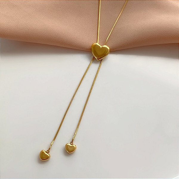 COLAR ESTILO GRAVATINHA CORAÇÕES DOURADO AÇO 316L⭐️