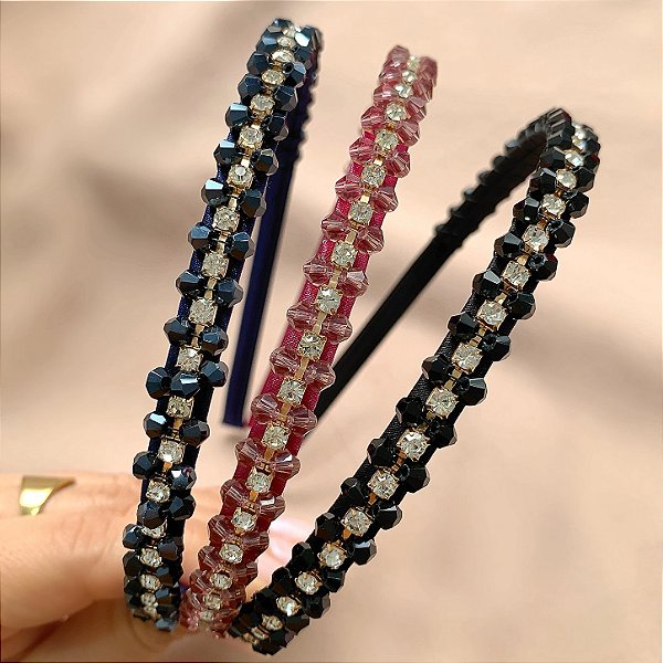 TIARA FINA MINI CRISTAIS COM STRASS CORES ESCURAS BIJU