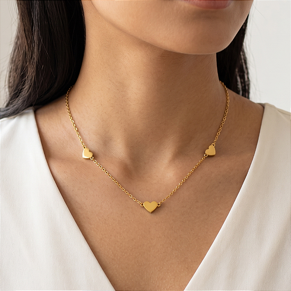 COLAR TRÊS CORAÇÕES LISOS DOURADO AÇO 316L⭐️