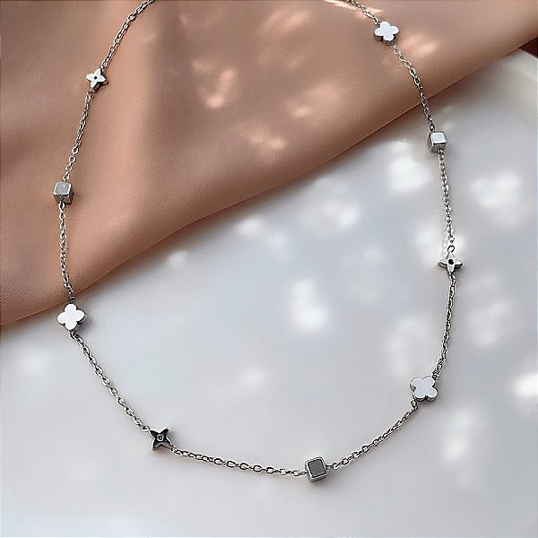 COLAR TREVINHOS E QUADRADOS AÇO 316L⭐️