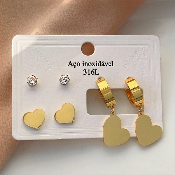 BRINCO KIT CORAÇÕES LISOS DOURADO AÇO 316L⭐️