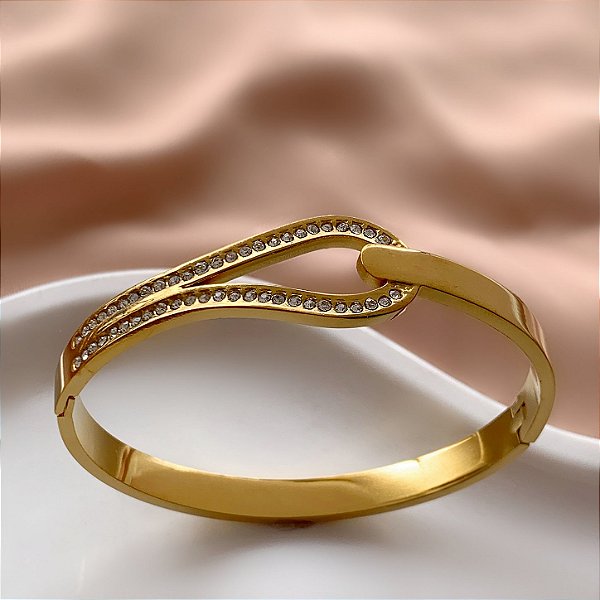 PULSEIRA / BRACELETE ENTRELAÇO COM STRASS DOURADO AÇO 316L⭐️