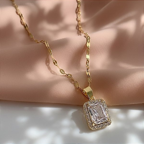 COLAR LONGO PINGENTE QUADRADO PEDRA ZIRCÔNIA DOURADO AÇO 316L⭐️
