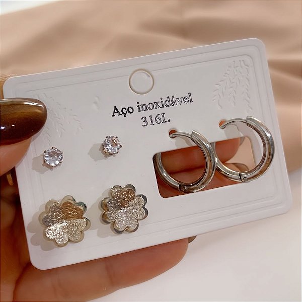 KIT DE BRINCOS FLOR ZIRCÔNIA ARGOLAS PRATEADO AÇO 316L⭐️