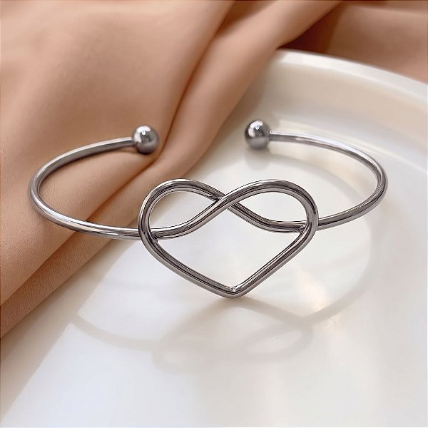 PULSEIRA/ BRACELETE FIO ENTRELAÇADO CORAÇÃO AÇO 316L⭐️