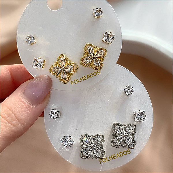 KIT DE BRINCOS FLOR E ZIRCÔNIAS QUADRADAS FOLHEADO ⭐️