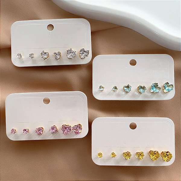 BRINCO KIT PEDRAS ZIRCÔNIAS EM CORAÇÃO COLOR CANDY DOURADO BIJU