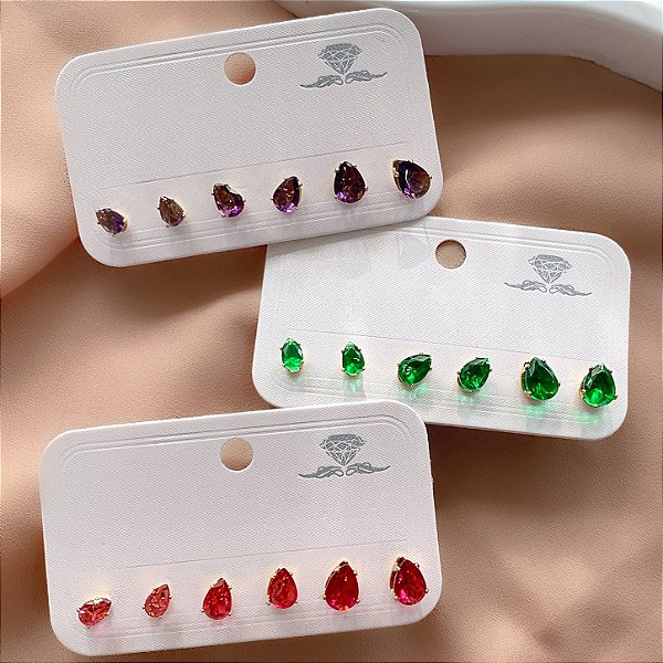 BRINCO KIT PEDRAS ZIRCÔNIAS EM GOTA COLOR DOURADO BIJU