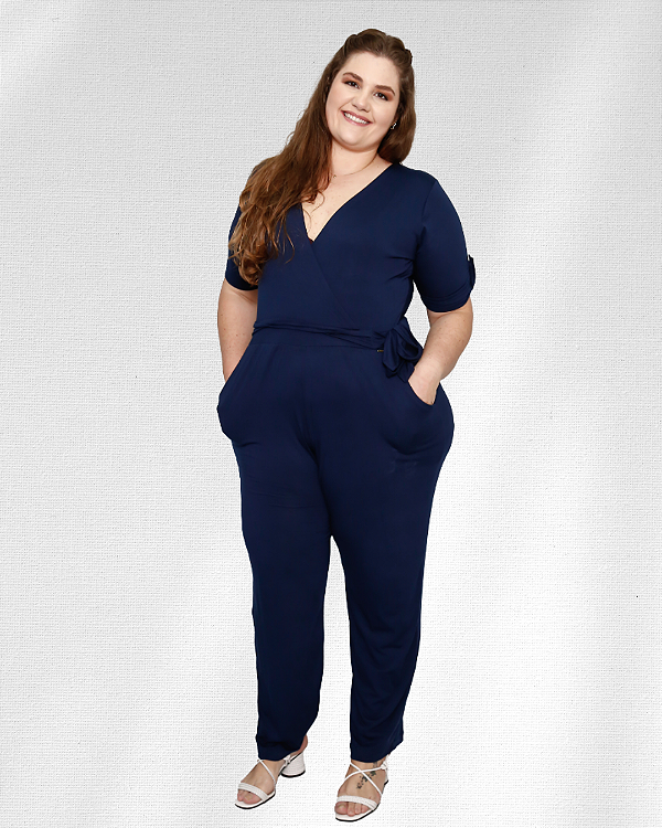 Macacão de viscolycra lisa com puxador e transpasse na frente - Ref 70.604