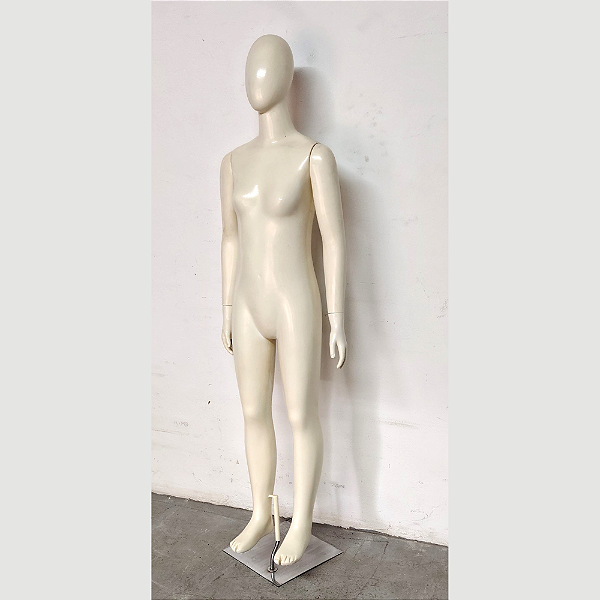 Manequim Feminino Juvenil Fibra De Vidro com Suporte Base