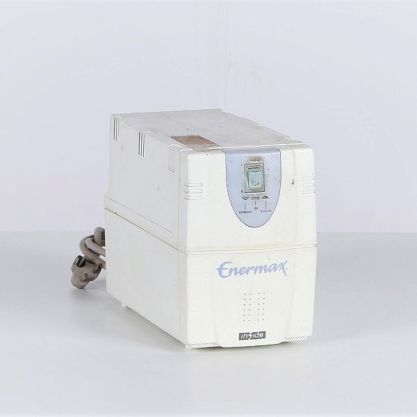 Estabilizador seminovo Enermax 1000 VA protetor eletrônico monovolt 110/127v frequência 60hz