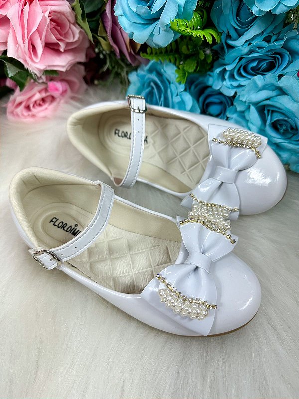 Sapatilha Flor di Mila Branco Perolas Neide