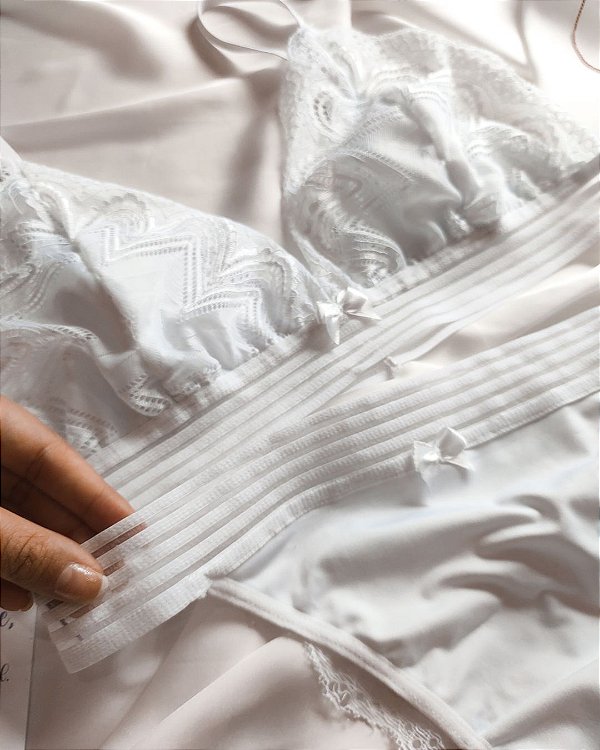 Conjunto Mari- Branco