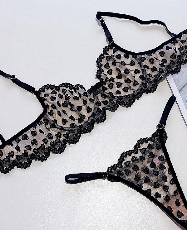 Conjunto Lingerie de Tule Bordado Love Coração