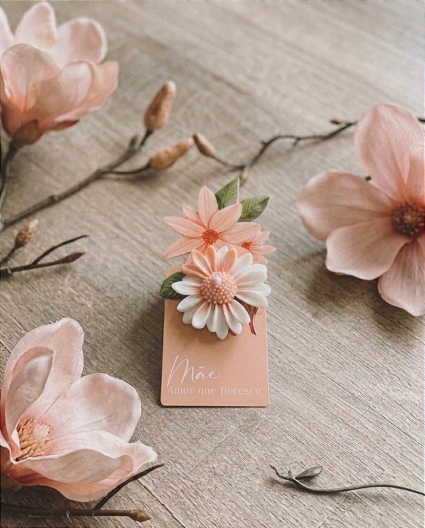 Cartão com Vela Margarida – 20g | Coleção Amor que Floresce