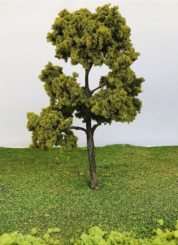 Árvore HT 4830 18 cm de altura