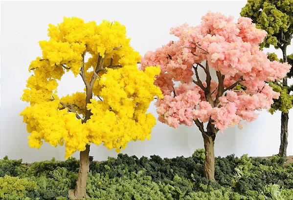 Ipê amarelo 14 cm