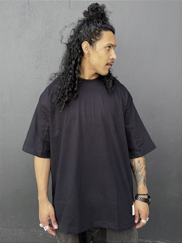 Camiseta Nipe Oversized Basic Malha Especial Preto
