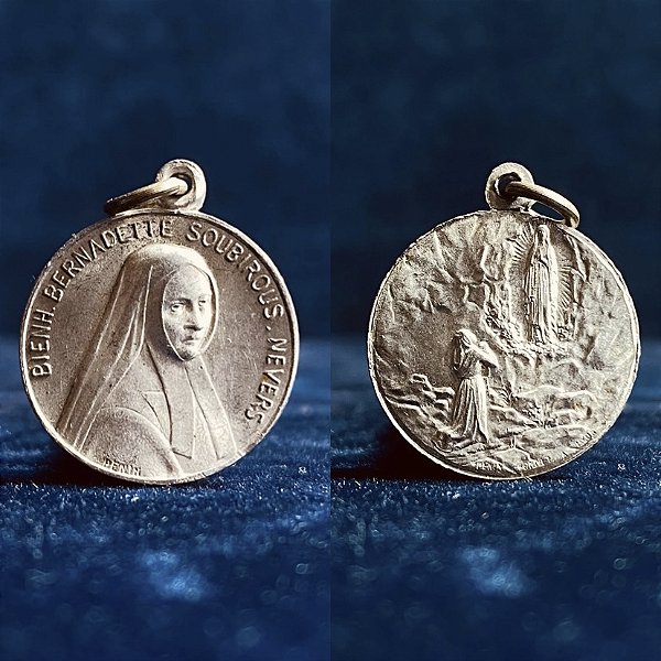 Medalha de Santa Bernadette - 1925-1933