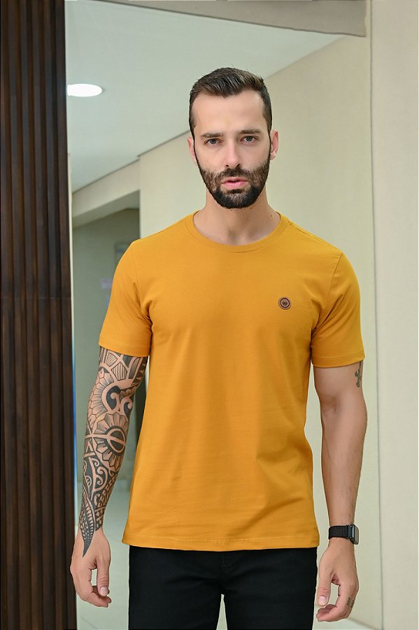 Camiseta Básica Mostarda