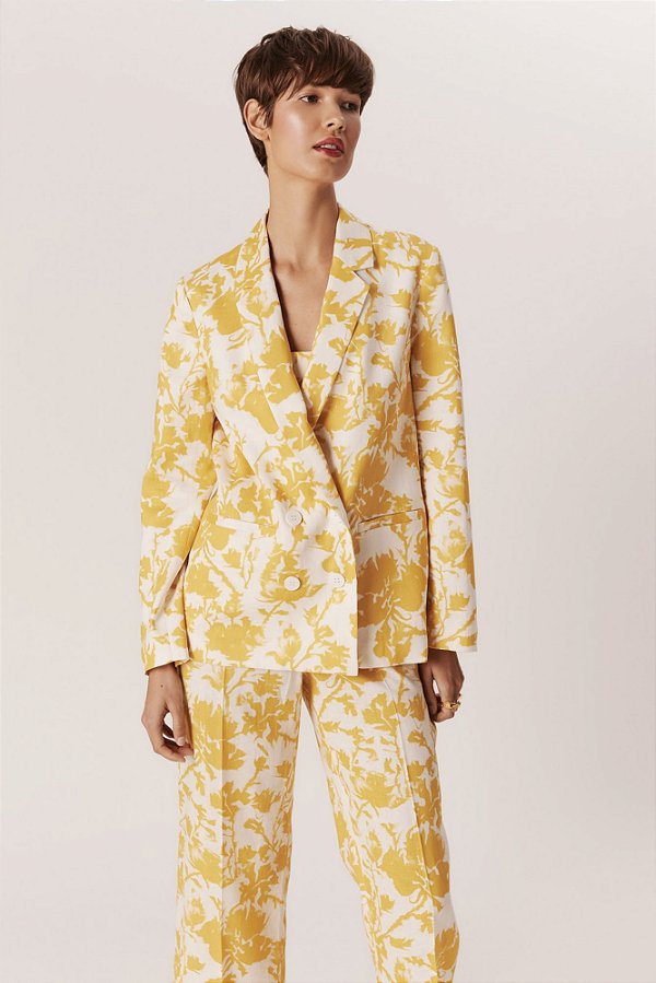 blazer de linho reto com ombreira floral amarelo