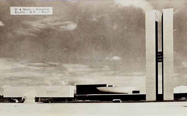 Brasília - Museu e Congresso - Cartão Postal Antigo Original