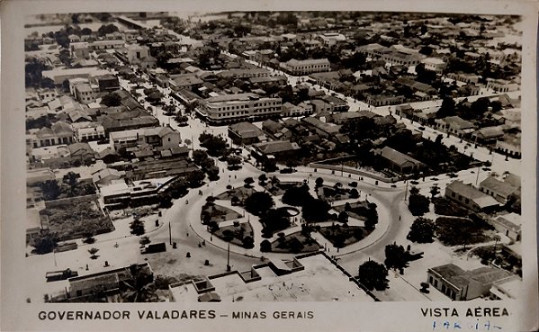 Governador Valadares - MG - Vista Aérea - Cartão Postal Antigo Original, Não Circulado