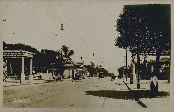 São Paulo - Av. Paulista (J) - Carro, Bonde e Carroças, Postal Antigo Original, Não Circulado