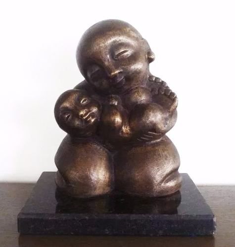 Agenov - Escultura em Bronze Representando Maternidade, Assinada