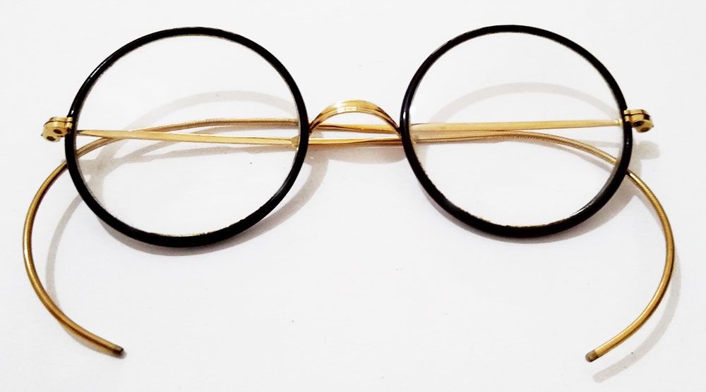 Par de Óculos Antigos em Ouro 1/10 - Windsor,  Estilo Harry Porter - No Estojo Original
