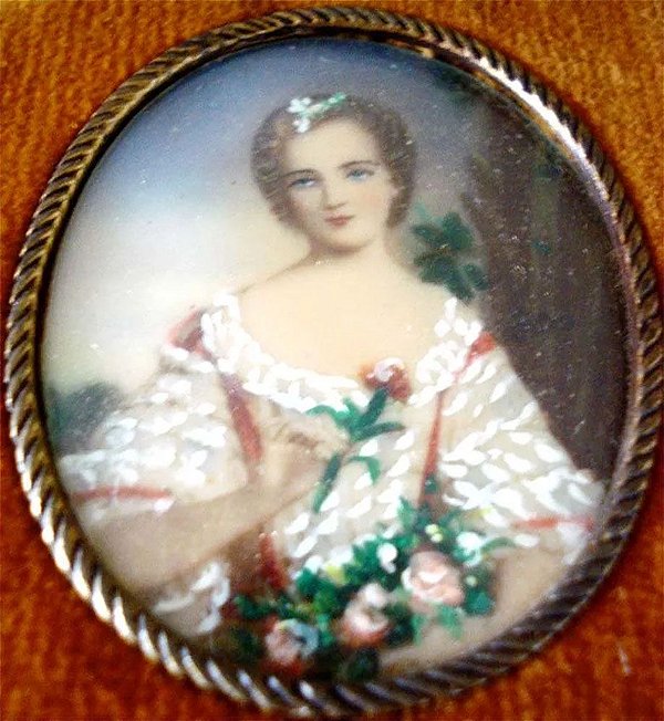 Antiga Pintura em Miniatura S/ Celuloide, Figura de Dama, 15 x 14 cm