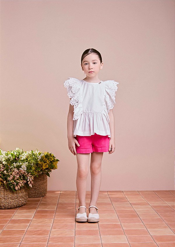 Blusa Infantil Babados Em Renda Off White Anime