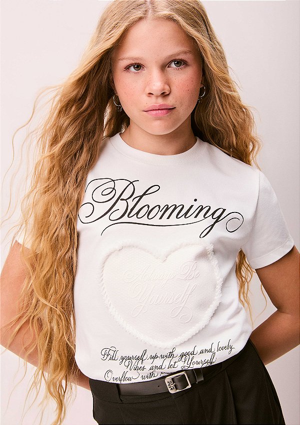 T-shirt Baby Look Coração Authoria
