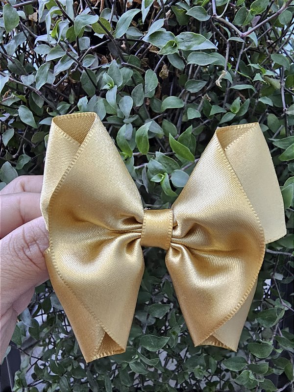 Laço Dourado Para Cabelos Angele Feito no Bico de Pato